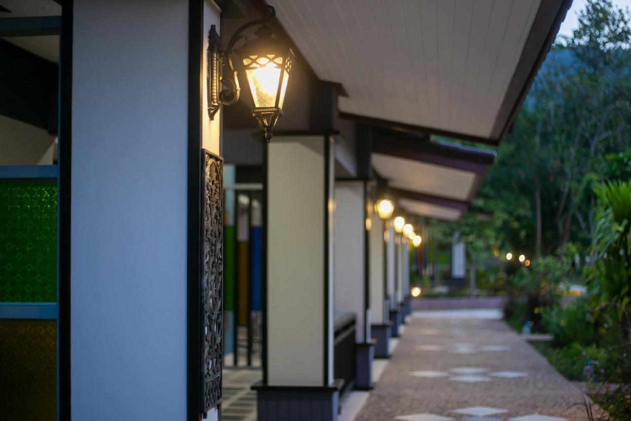 Loft Vintage Chalet Resort Ko Lanta Dış mekan fotoğraf