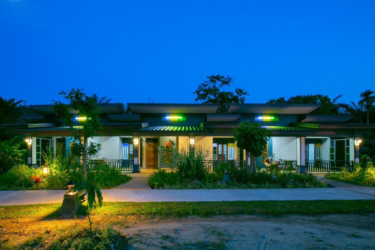 Loft Vintage Chalet Resort Ko Lanta Dış mekan fotoğraf